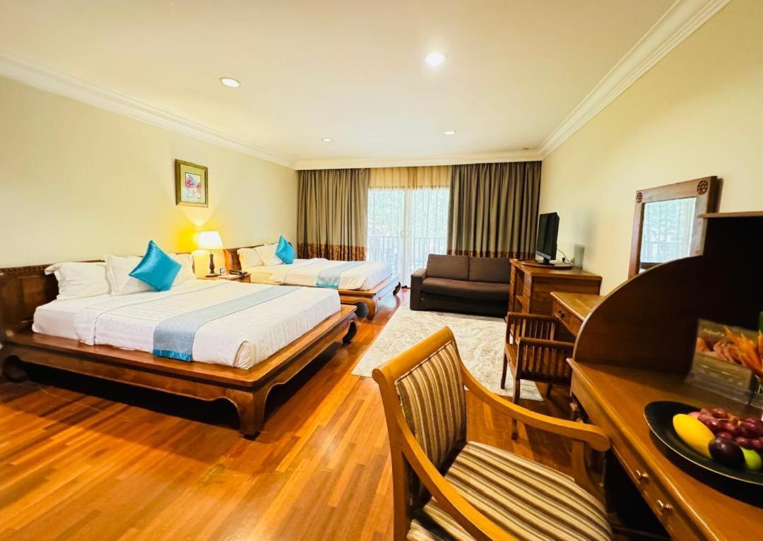 Cyberview Resort & Spa Кіберджая Екстер'єр фото Deluxe Room