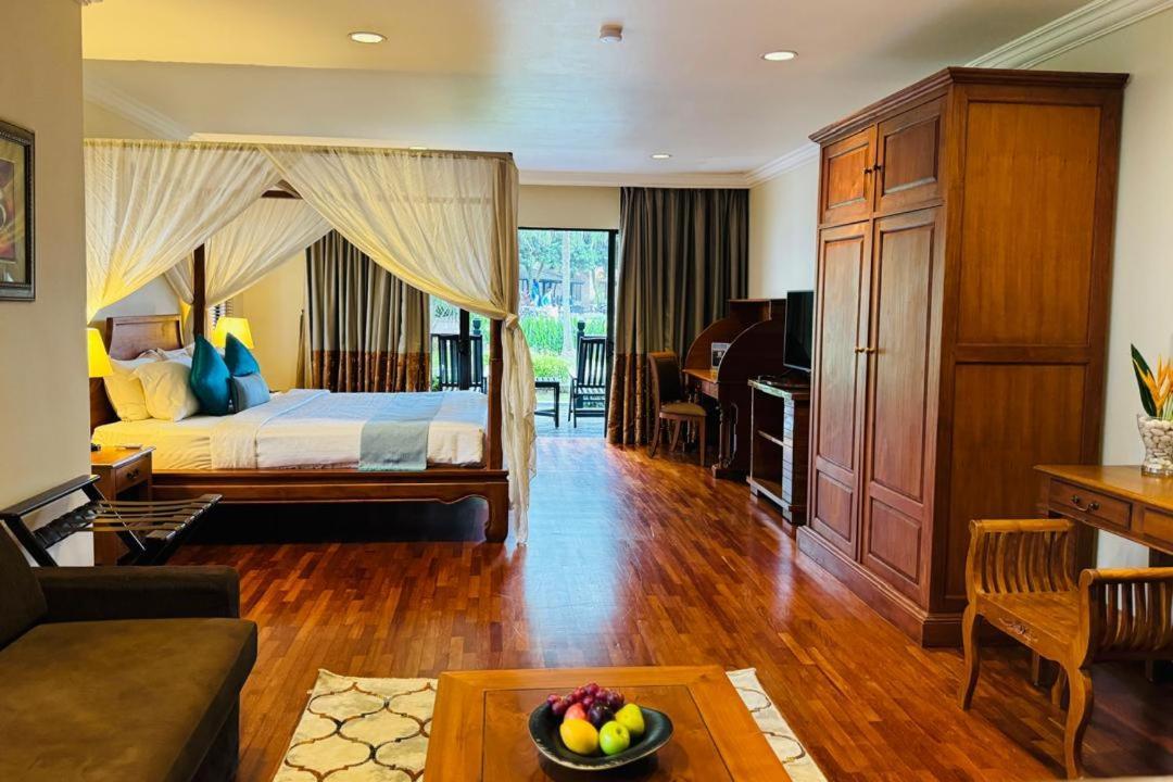 Cyberview Resort & Spa Кіберджая Екстер'єр фото Deluxe Room