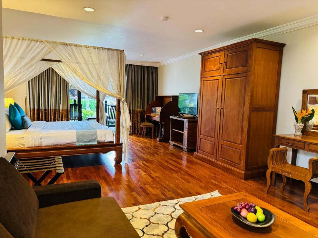 Cyberview Resort & Spa Кіберджая Екстер'єр фото Deluxe Room