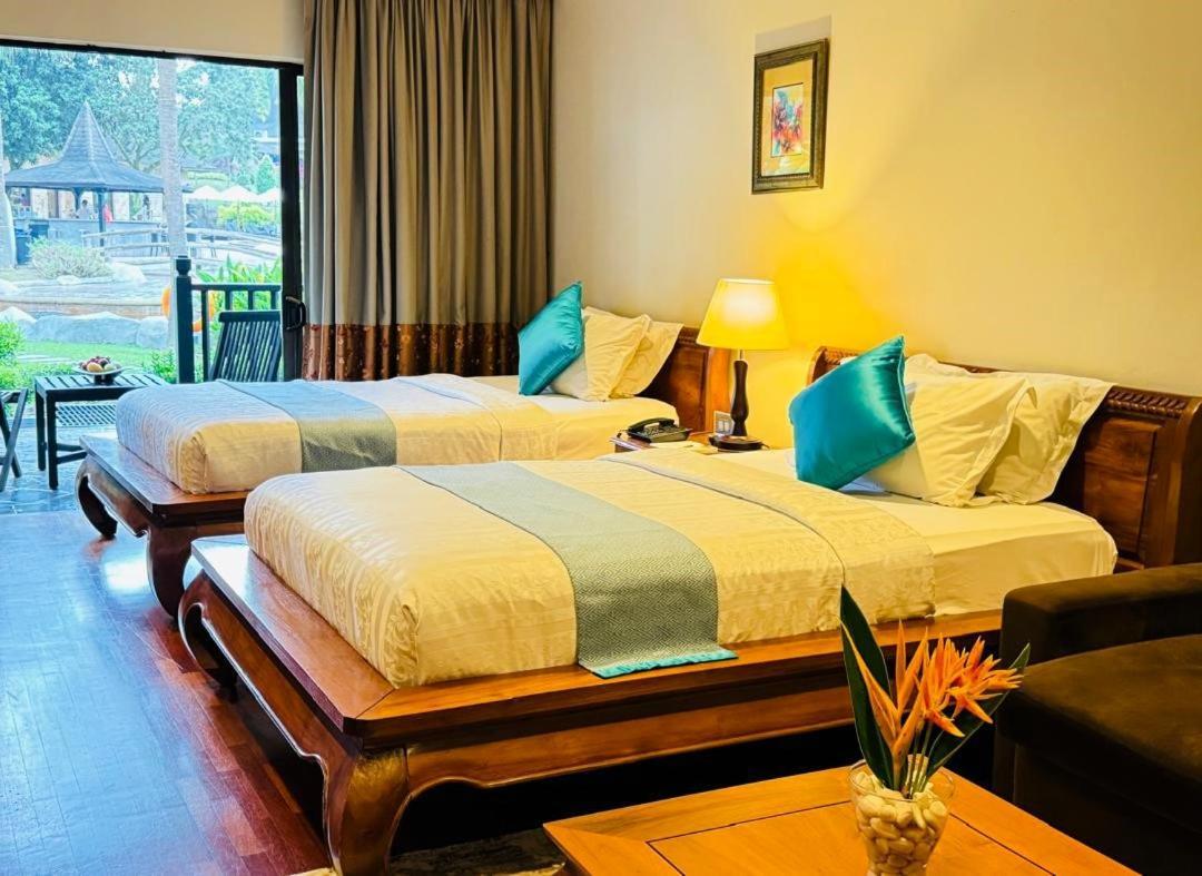 Cyberview Resort & Spa Кіберджая Екстер'єр фото Deluxe Room